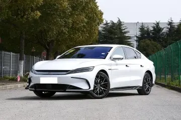 Hot Selling Electric Vehicle BYD Han EV Luxury Cheap Electric-white