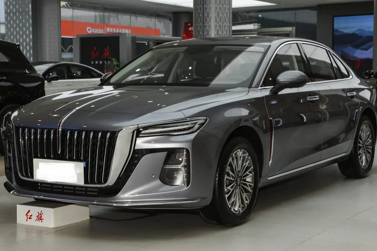 The 2026 Hongqi HS5 is officially launched with minor configuration adjustments
