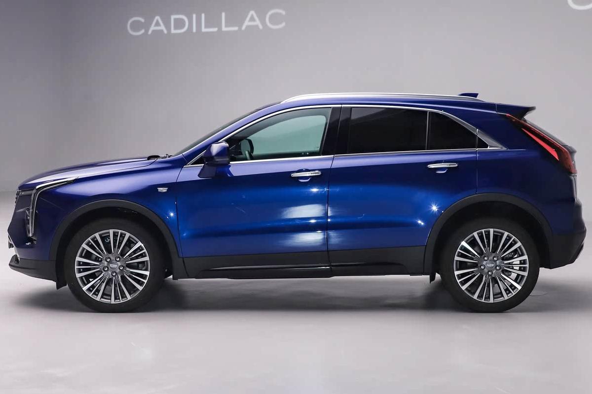 Cadillac XT4 2.jpg