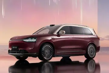 Huawei M9 2025 Extended Range MAX Edition 52KWH 5-seater Edition