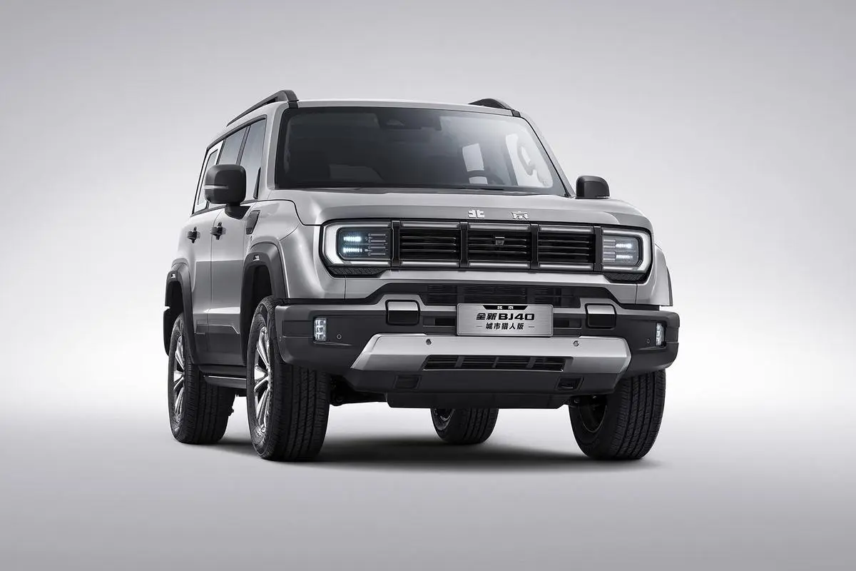 bj40 1.jpg