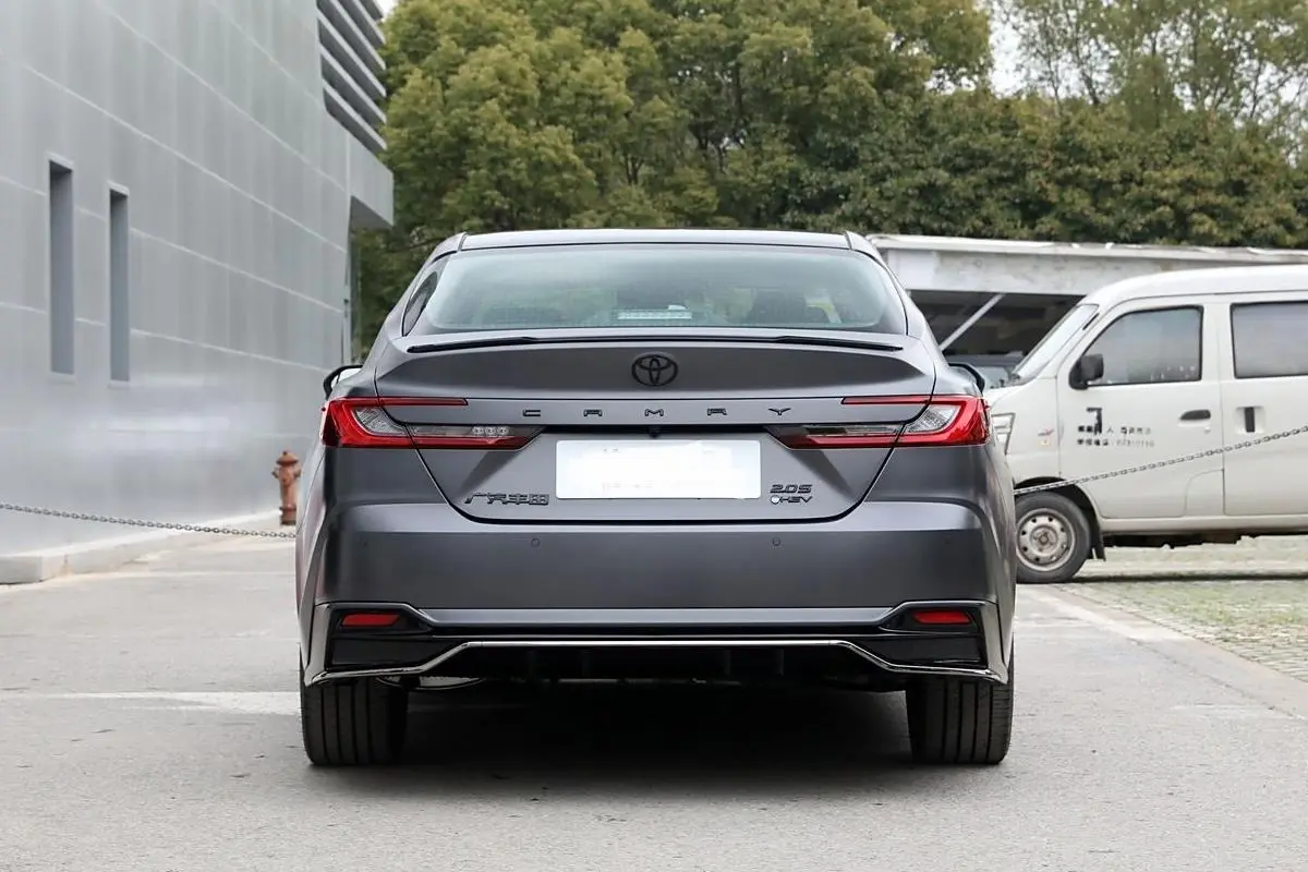 camry3